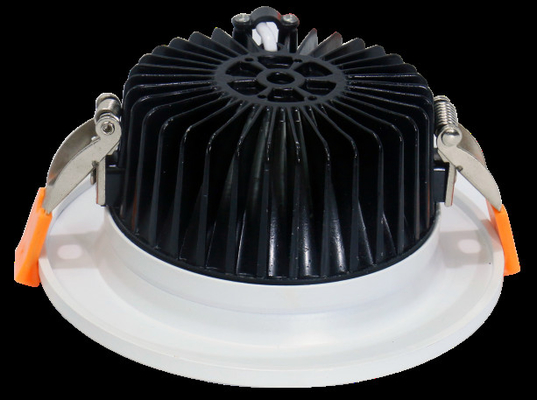 2 Years Warranty High Power Indoor LED Downlights With CW/WW Color Temperature